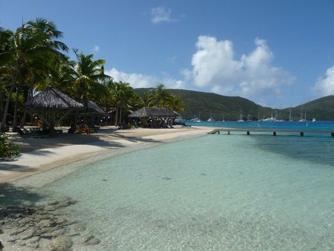 beach-at-bitter-end-yacht-club