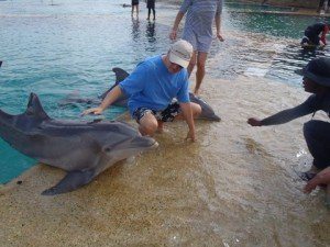 Making a new friend at the Atlantis Resort