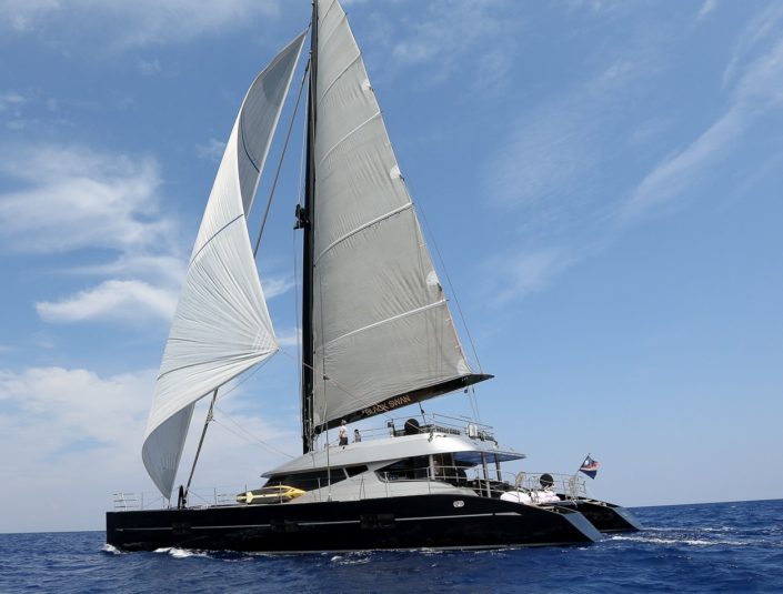 Luxurious Sailing Yacht Charters